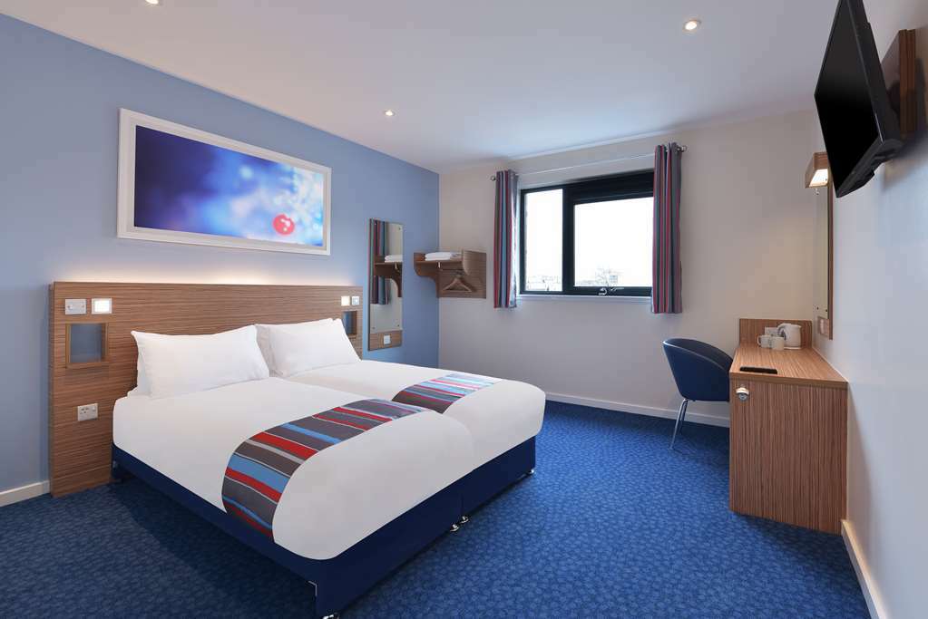 Travelodge Birmingham Central Broadway Plaza Oda fotoğraf